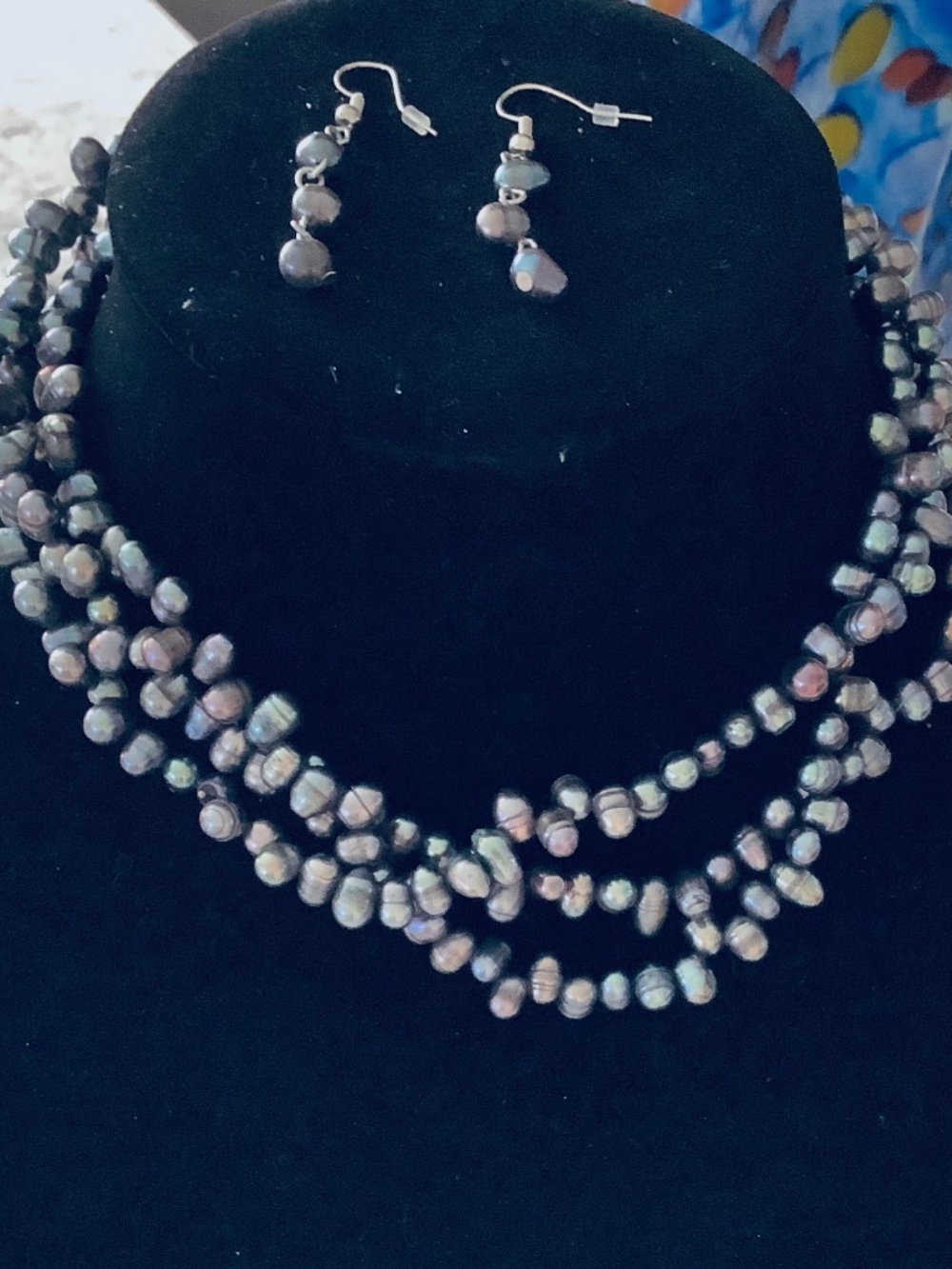 Elegant Triple Strand Freshwater Pearl Necklace Earring set Mothers Day Gift - Picture 4 of 5